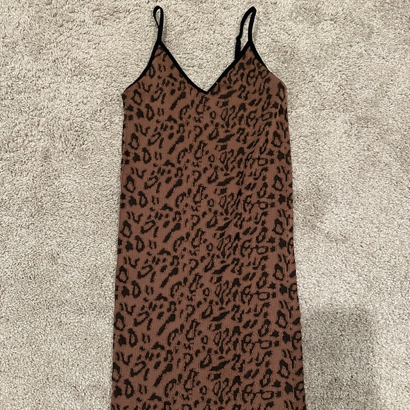 Fashion Nova Avery Leopard Seamless Mini Dress - Leopard - Picture 2 of 8